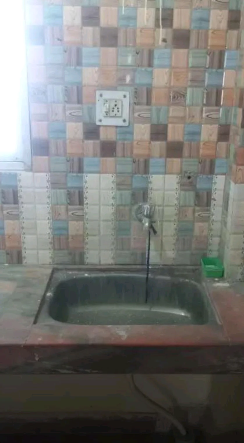 Semi-Furnished Family Apartment in Ahirtoli, Ranchi - thumbnail 4