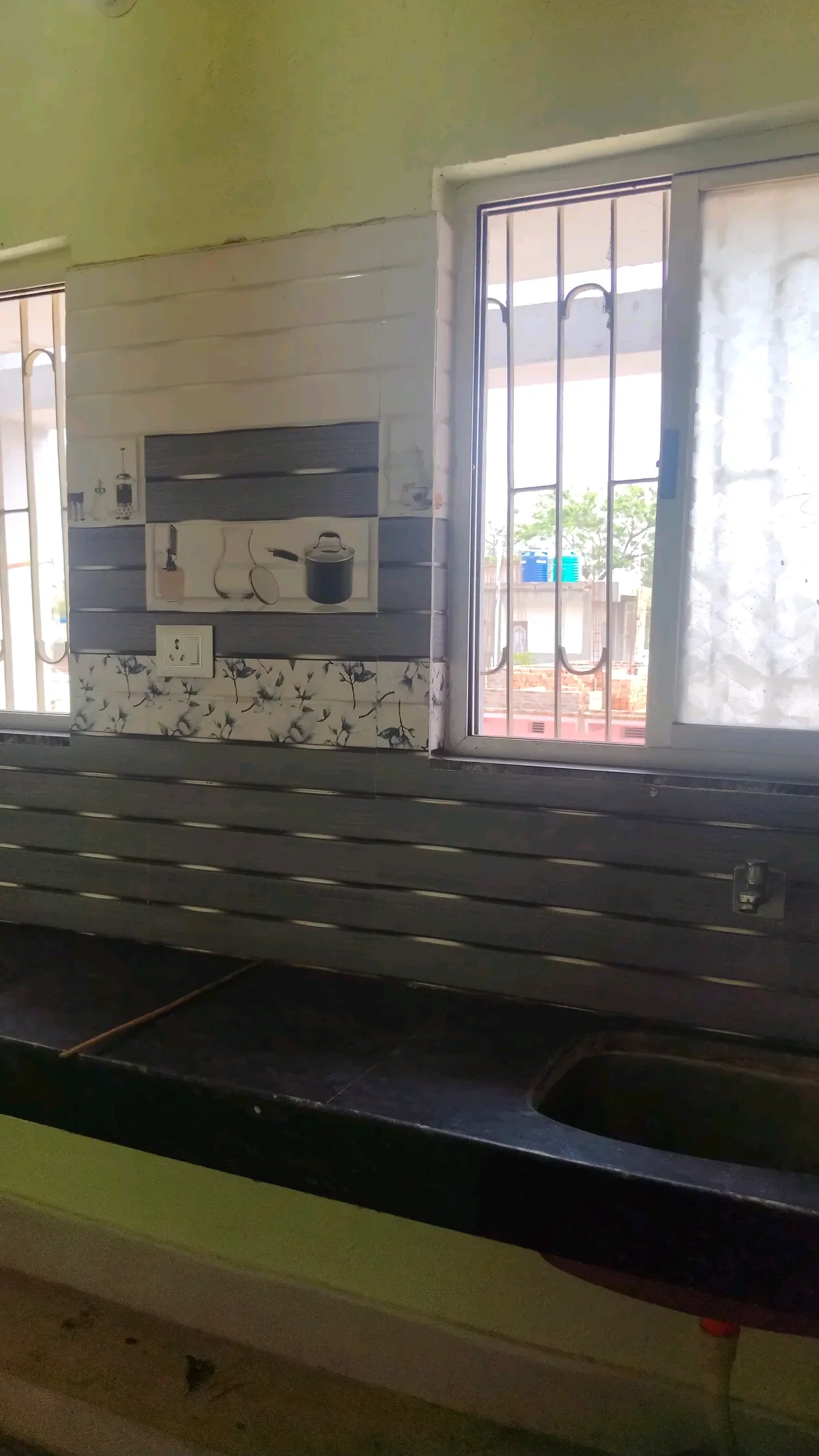1BHK for Female in Kokar, Ranchi in Bandhgari, Ranchi - thumbnail 2