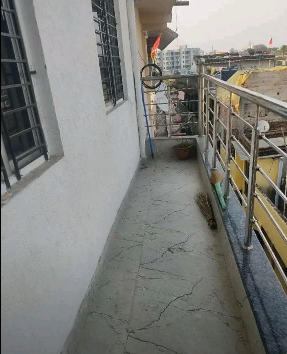 Fully Furnished 3 BHK in Lalpur - thumbnail 2