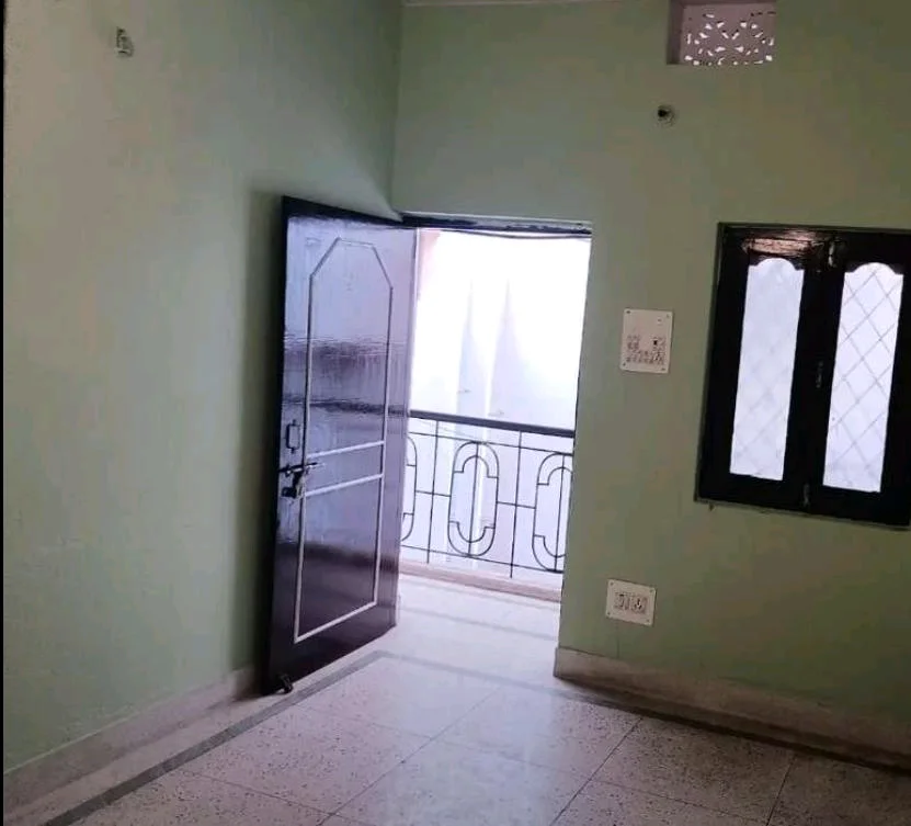 2BHK Semi-Furnished Flat for Family Girls in Hamru, Ranchi