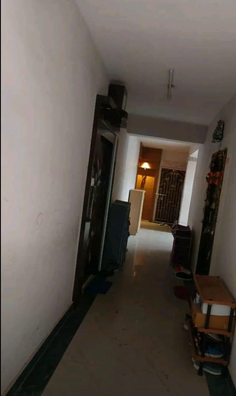 Fully Furnished 3BHK Flat for Family in Gandhi Nagar - thumbnail 4