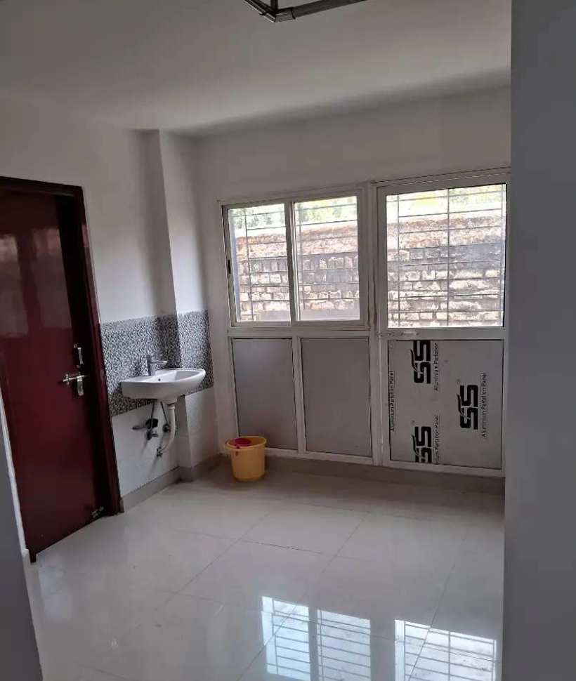 Spacious 3 BHK Flat in Jai Prakash Nagar, Ranchi - thumbnail 3