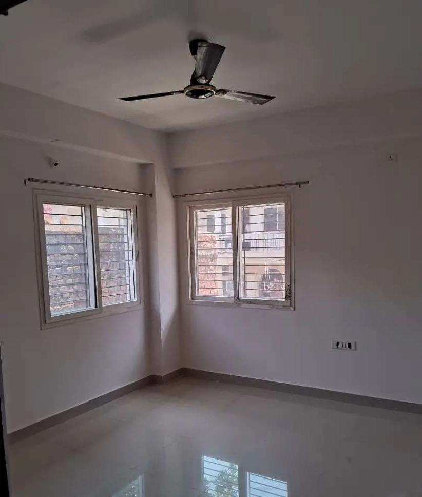 Spacious 3 BHK Flat in Jai Prakash Nagar, Ranchi - thumbnail 5