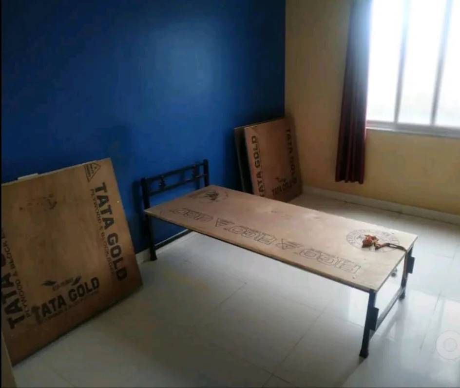 Single Room for Girls in Lalpur