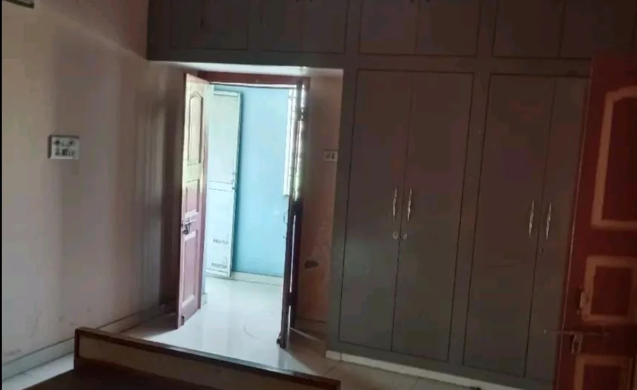 2BHK Flat for Working Girls and Families in Anisabad - thumbnail 2