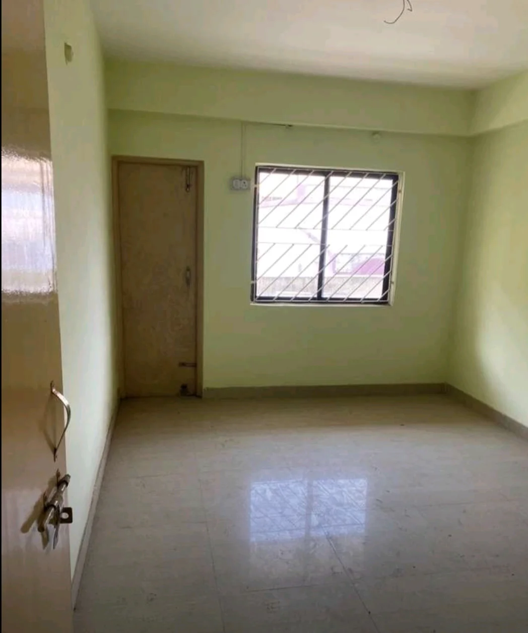 Spacious 3BHK Flat for Rent Near Tagore Hill, Morabadi - thumbnail 3