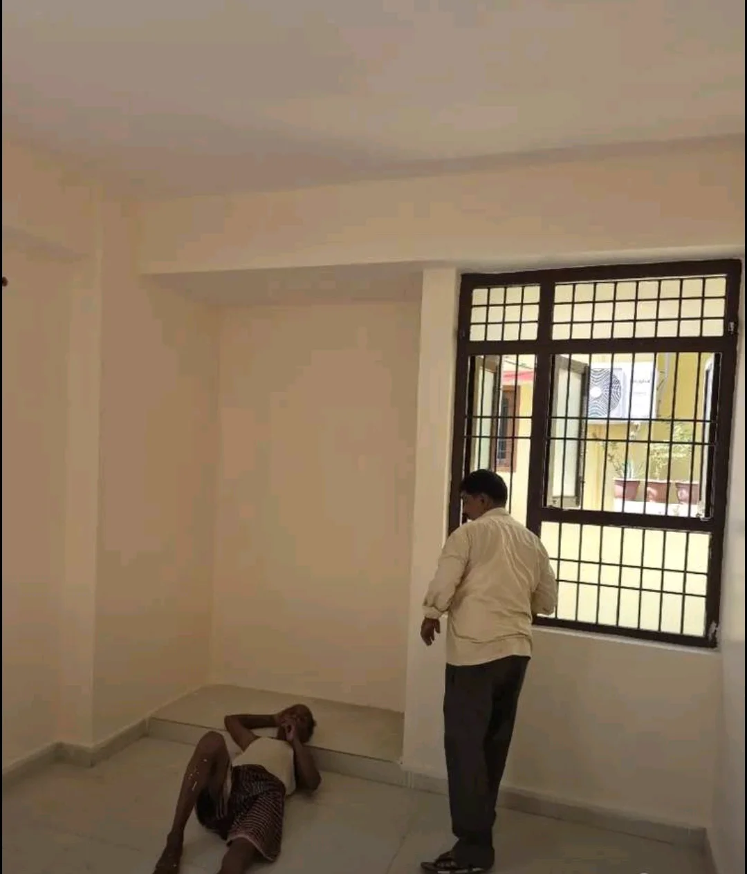 Spacious 3BHK Near T-Point Gola Road, Chanakyapuri in Danapur Nizamat, Patna - thumbnail 2