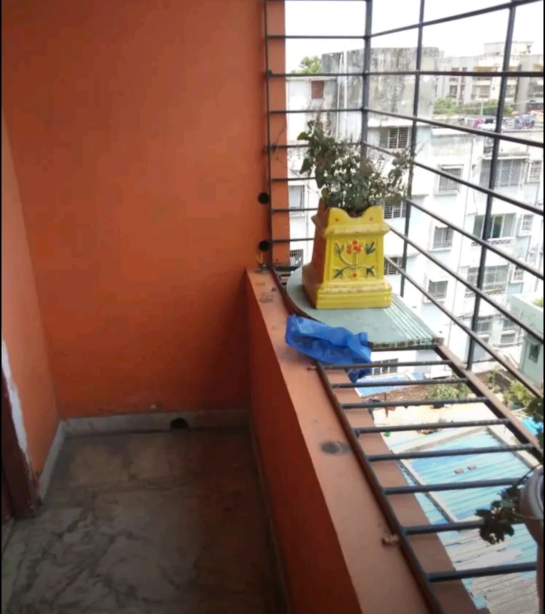 2BHK Independent Flat in Jadavpur, Kolkata