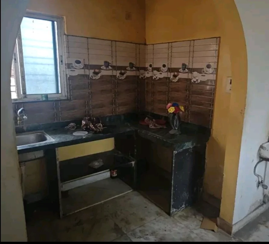 Cozy 1RK for Small Family or Bachelor in Satgachi in North 24 Parganas - thumbnail 2