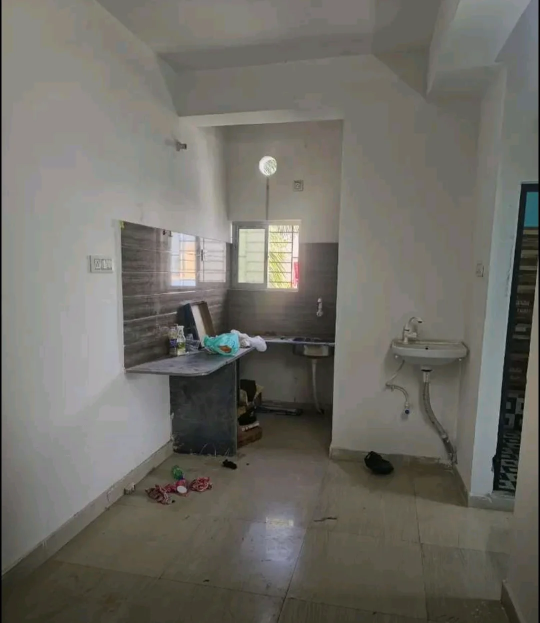 2BHK Flat for Rent in Sector 4 Bidhannagar - thumbnail 3