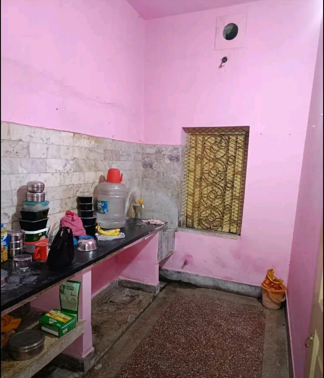 Cozy 1RK in Baguiati, Kolkata - thumbnail 3