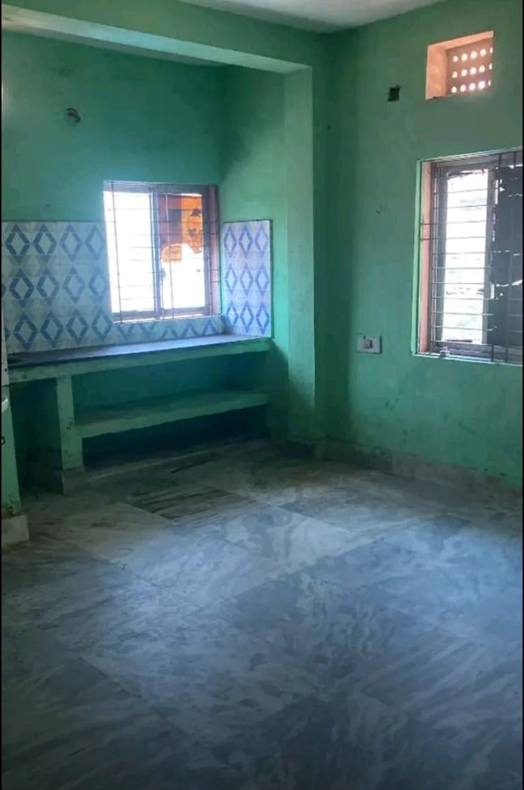 Room for Rent for Bachelor Boys in Nayapalli, Bhubaneswar - thumbnail 2