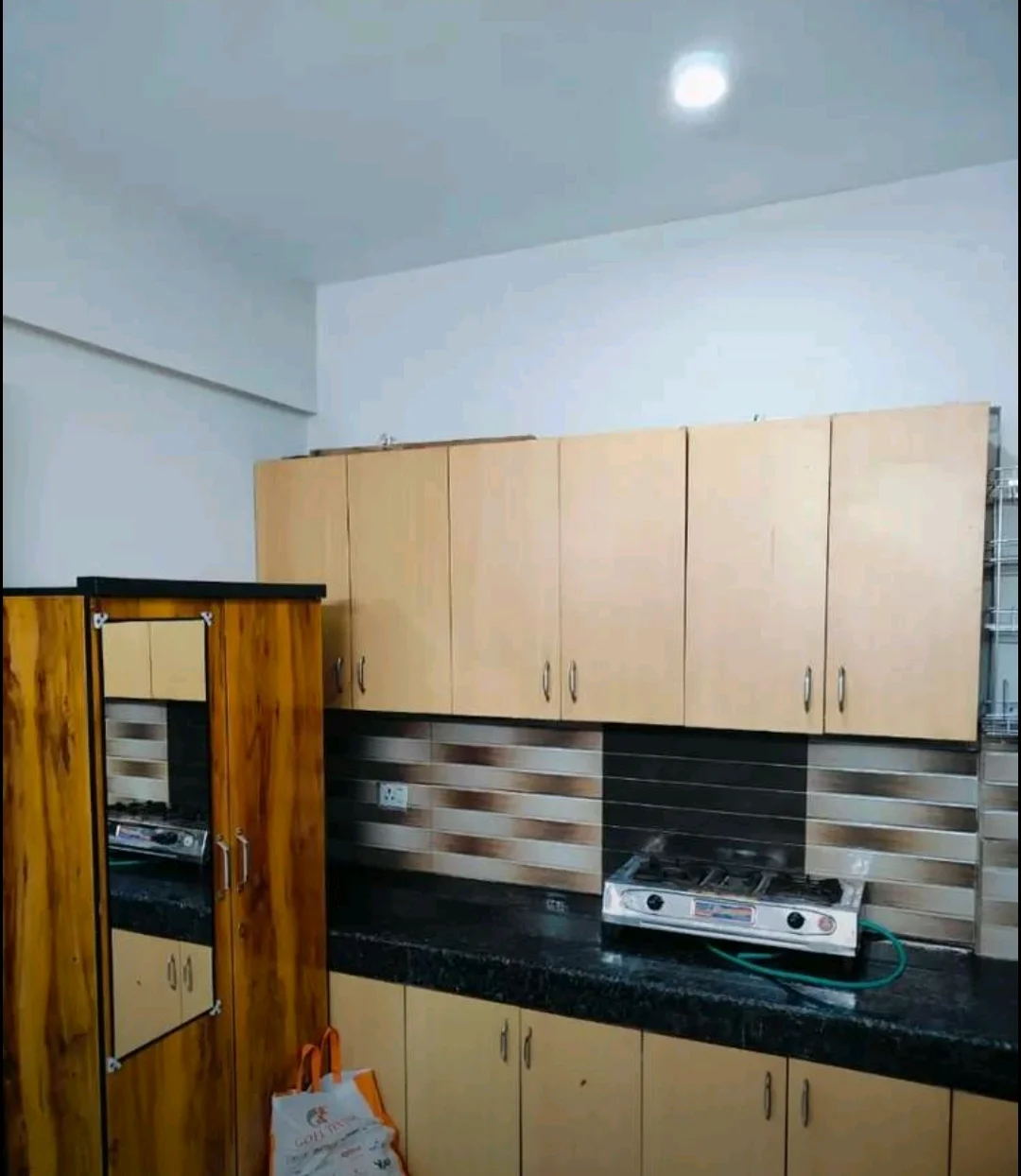 Fully Furnished 1RK for Rent in Sector 15A, Faridabad - thumbnail 3