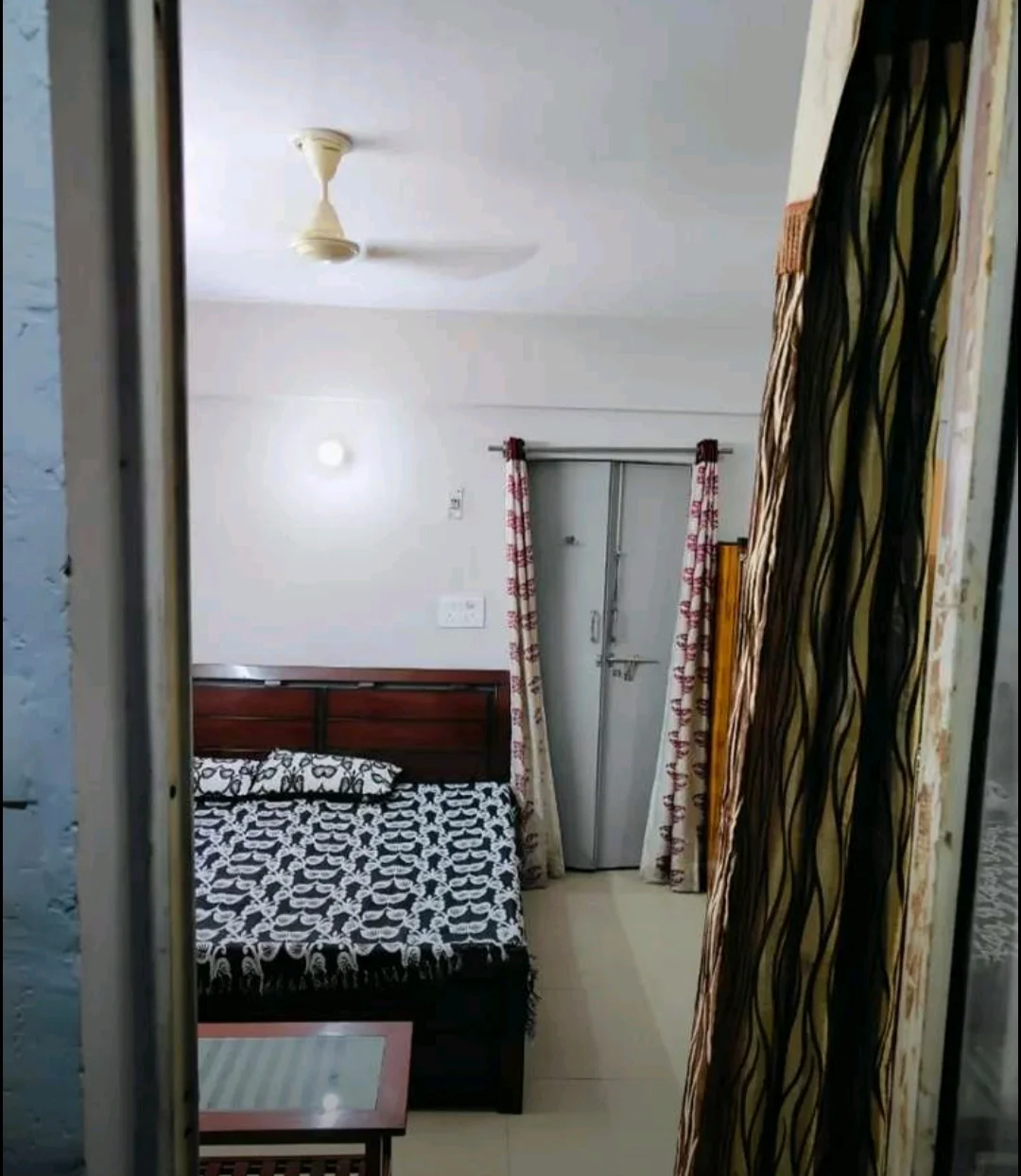 Fully Furnished 1RK for Rent in Sector 15A, Faridabad - thumbnail 5