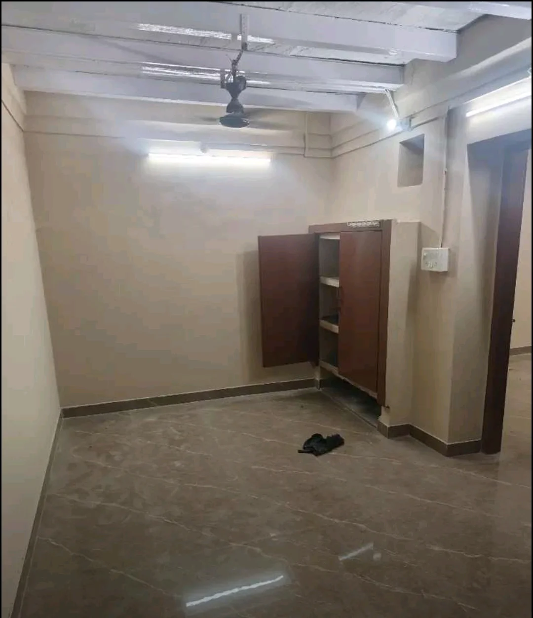 1.5 BHK Ground Floor Apartment in Sector 8, Gurugram - thumbnail 5