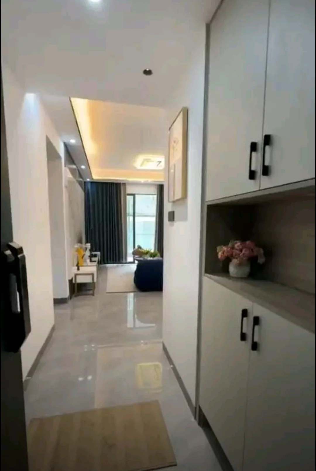 Furnished 2BHK Flat in Krishna Colony, Gurugram in Sector 7, Gurugram - thumbnail 3