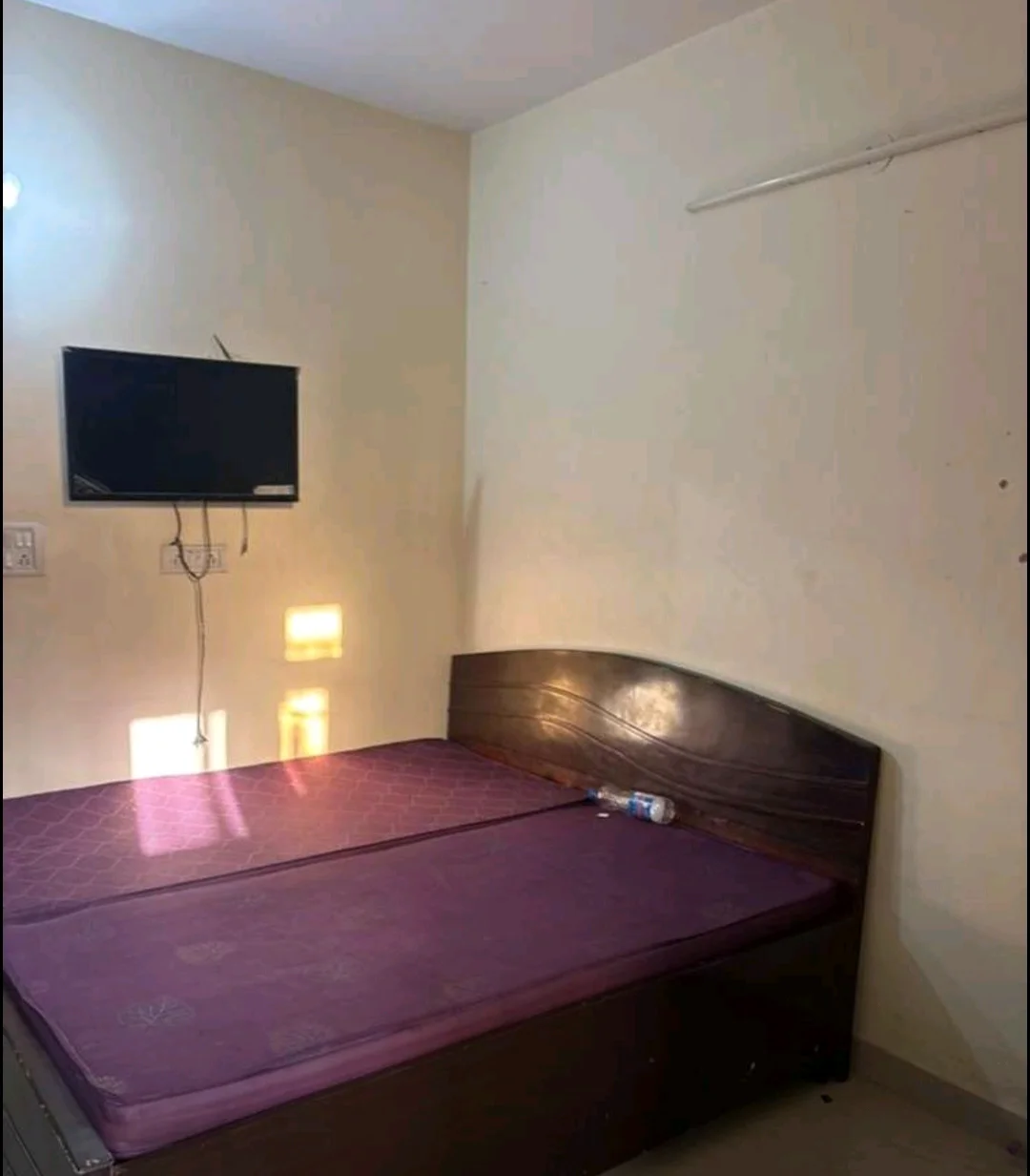 Luxury 2BHK Fully Furnished Apartment for Rent in Gurugram in Sector 11, Gurugram - thumbnail 3