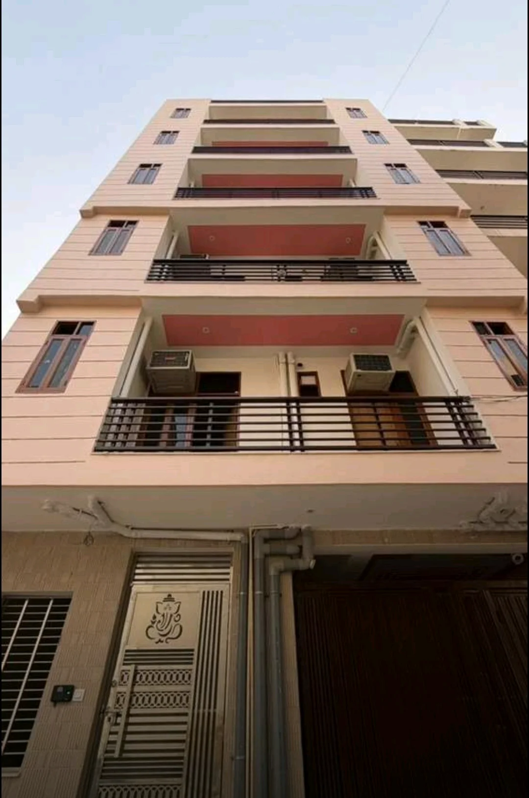 1RK Semi/Fully Furnished Apartment in Sector 69, Gurugram - thumbnail 3