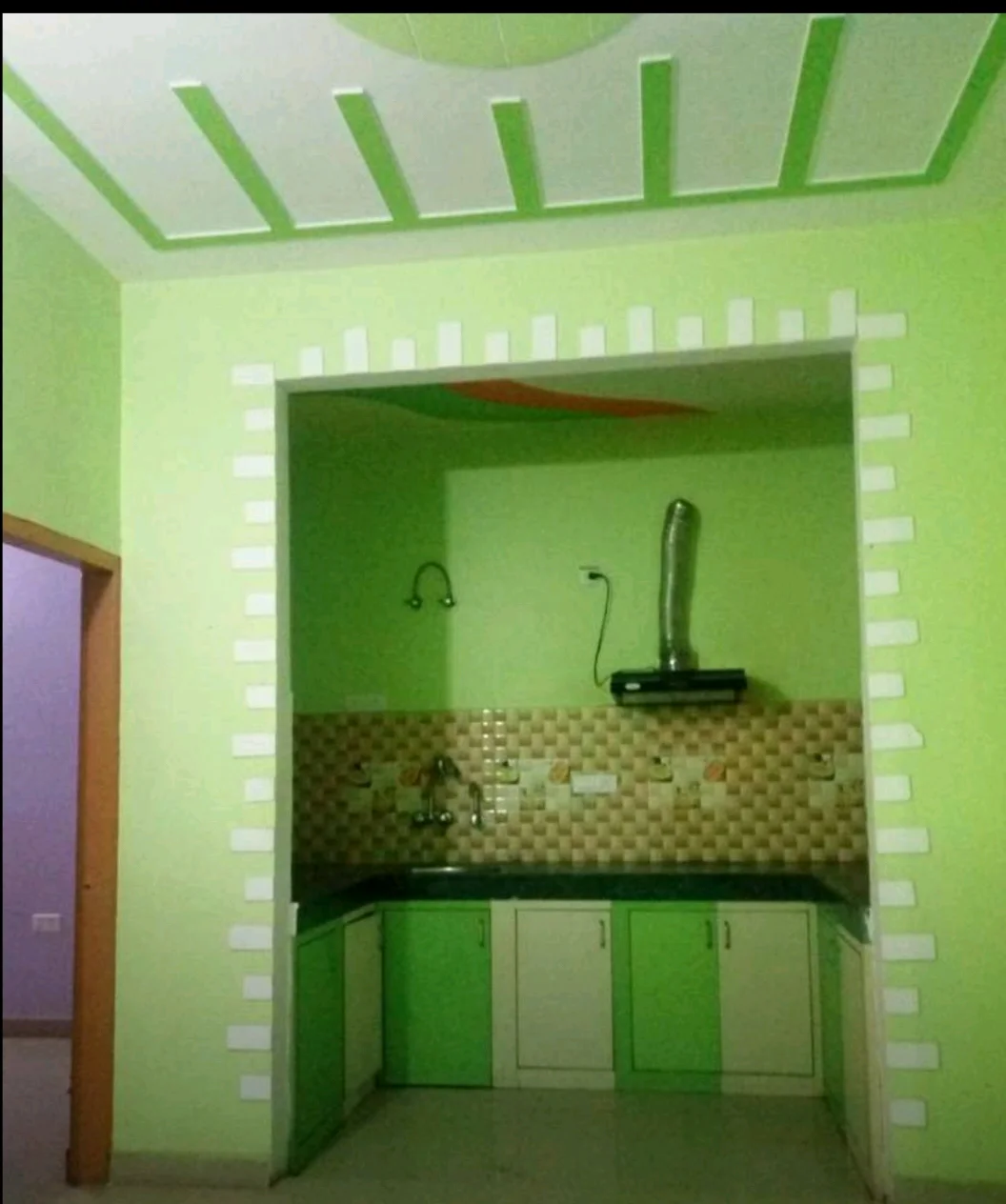 2BHK Ground Floor in Krishna Colony, Sector 7 - thumbnail 2