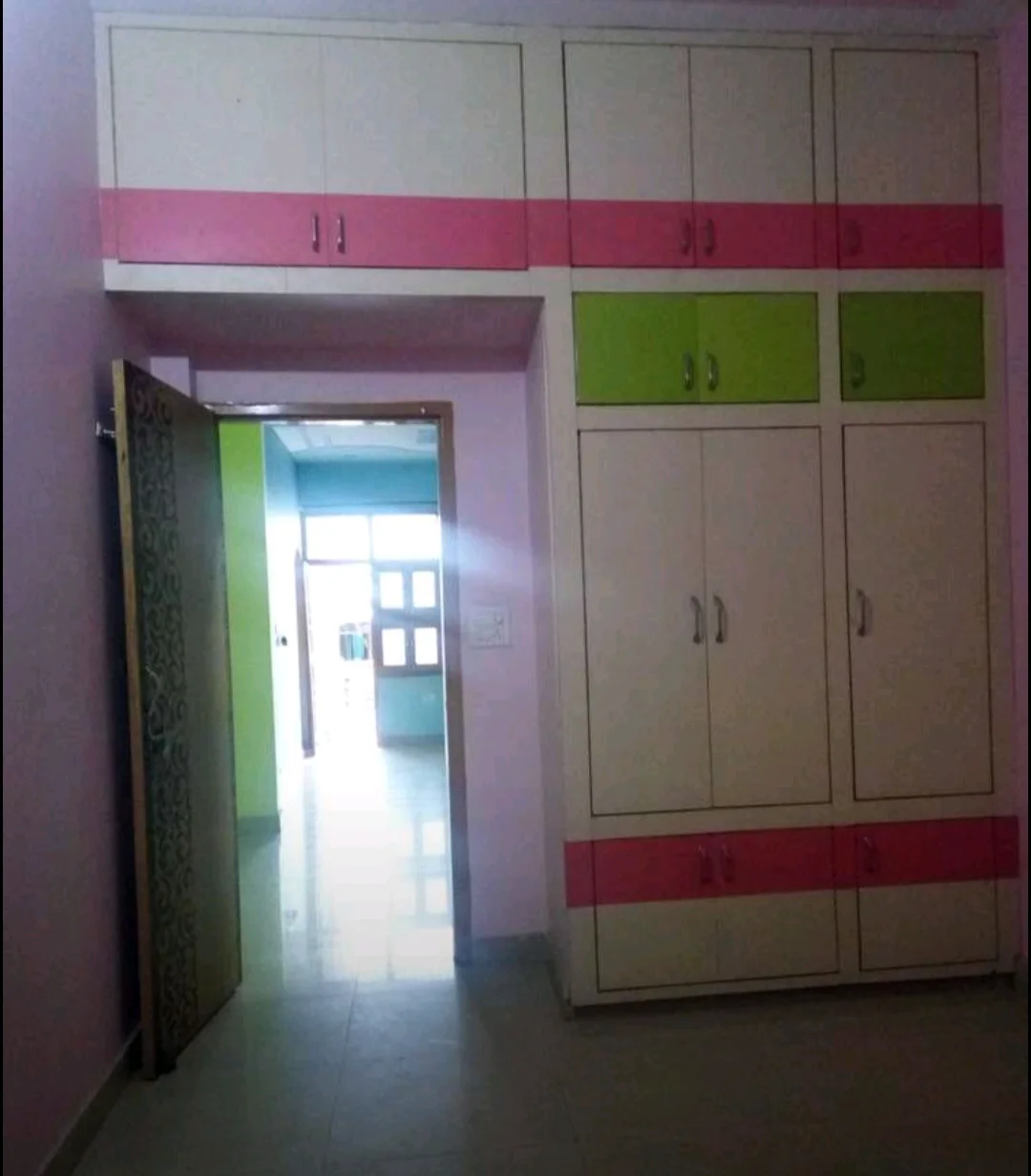 2BHK Ground Floor in Krishna Colony, Sector 7 - thumbnail 3
