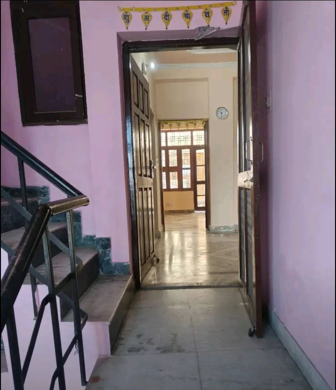 Spacious 3BHK Near ESIC Hospital in Sector 9A, Gurugram