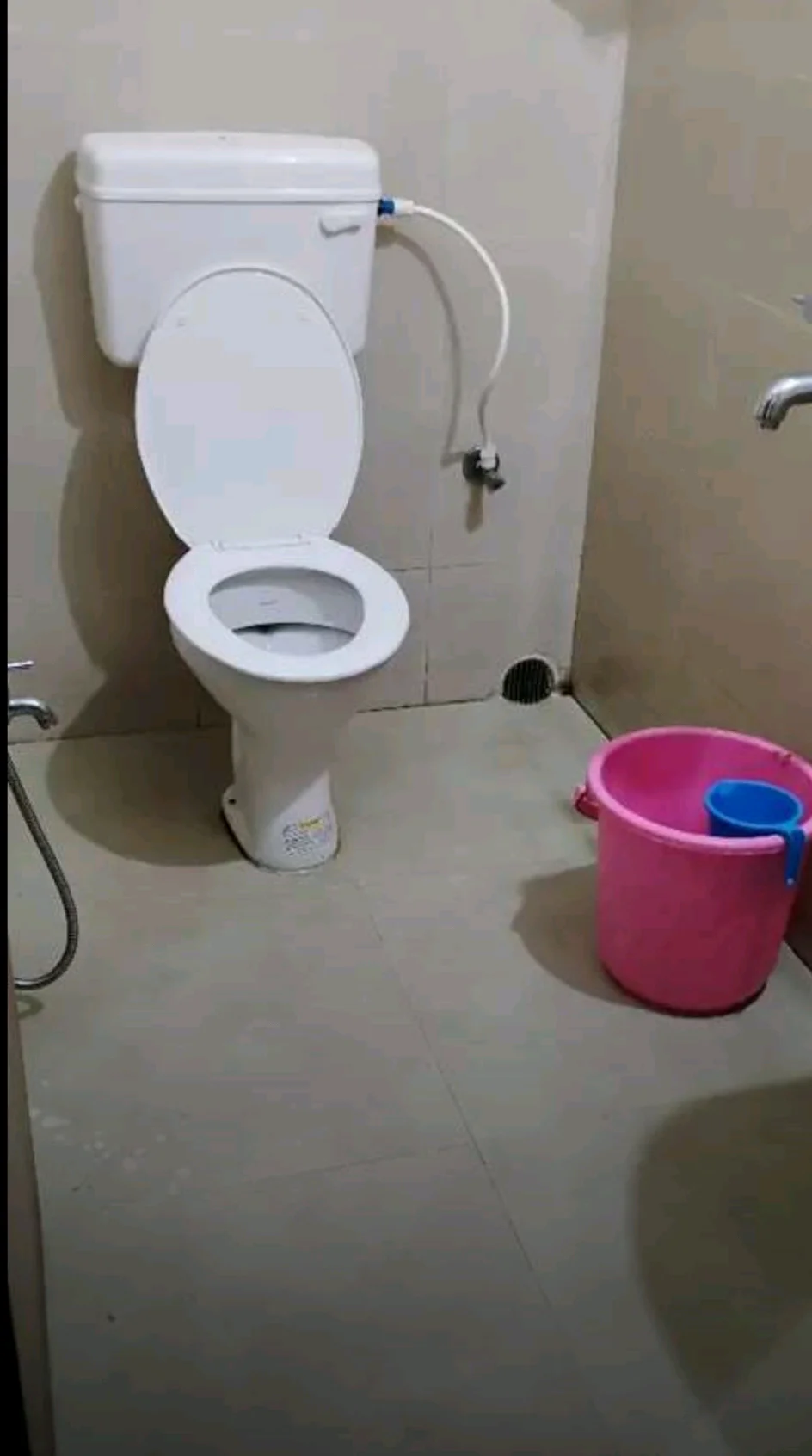 Single Room with Washroom in Patia, Bhubaneswar - thumbnail 2