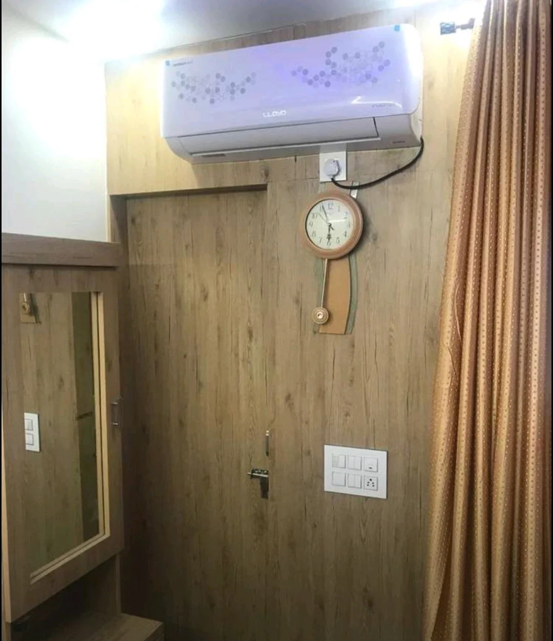 Fully Furnished 1RK in Tata Primanti, Sector 72 - thumbnail 5