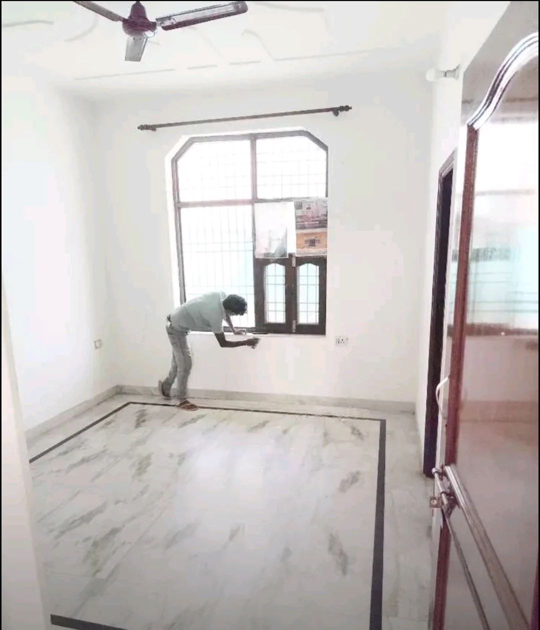 2BHK Apartment for Rent in Sector 9A, Gurugram - thumbnail 4