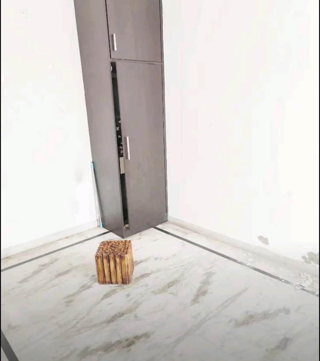 2BHK Apartment for Rent in Sector 9A, Gurugram - thumbnail 5