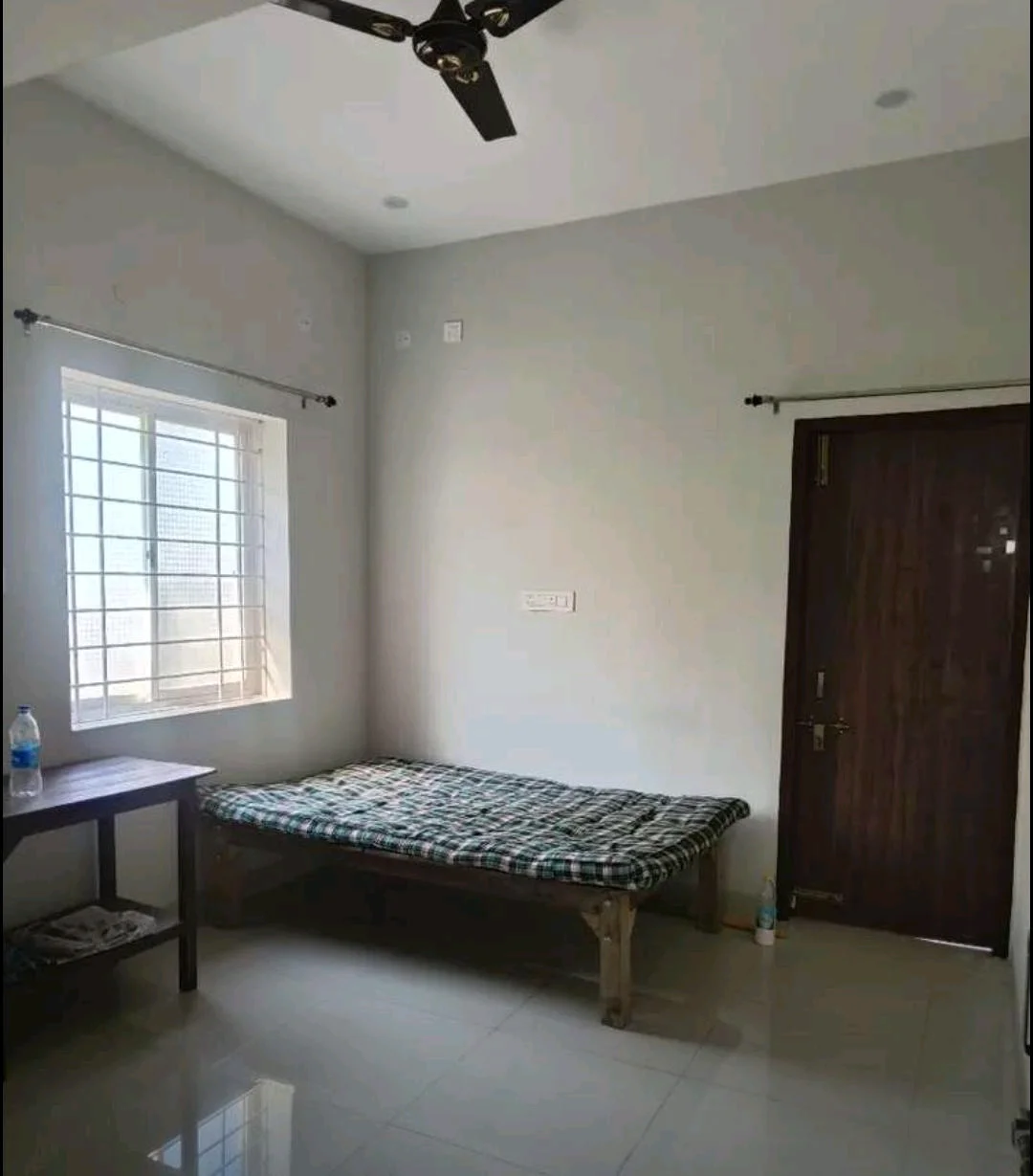 2BHK Semi-Furnished Apartment for Family Girls in Bariatu, Ranchi - thumbnail 2