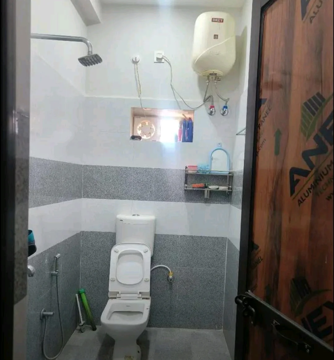 2BHK Semi-Furnished Apartment for Family Girls in Bariatu, Ranchi - thumbnail 5