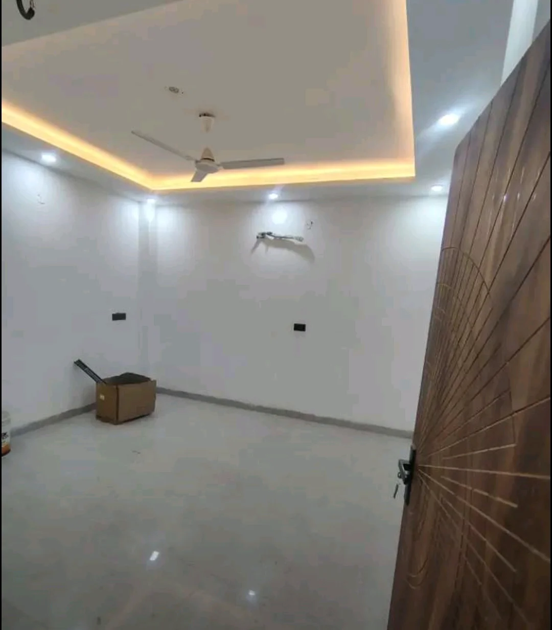 2BHK Floor for Rent in Sector 37C, Gurugram - thumbnail 5