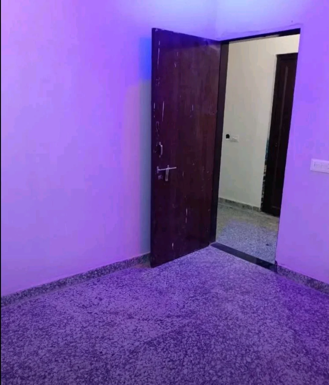 Spacious 3BHK Floor for Rent in Sorkha, Noida - thumbnail 3