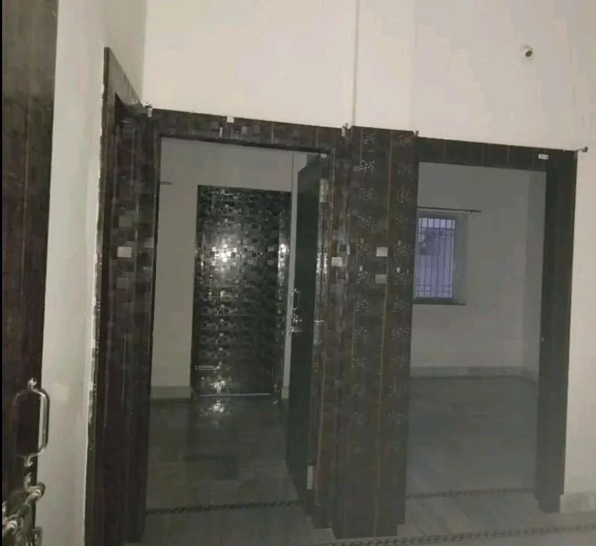 Semi-Furnished 2BHK Flat in Morabadi, Ranchi - thumbnail 2
