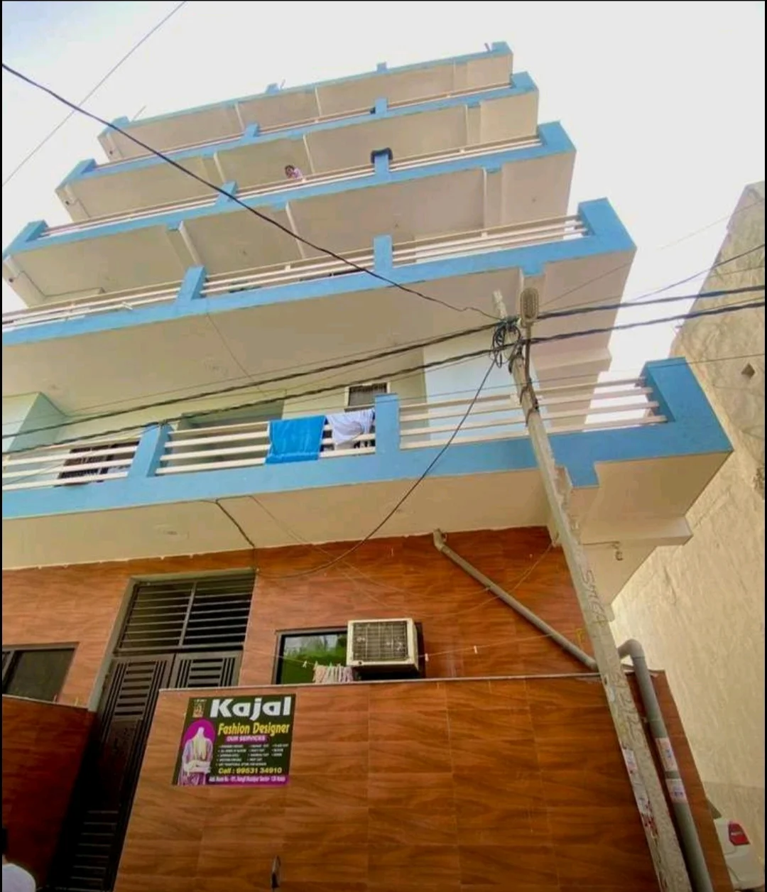 1RK Room Near Genpact Candoor in Noida