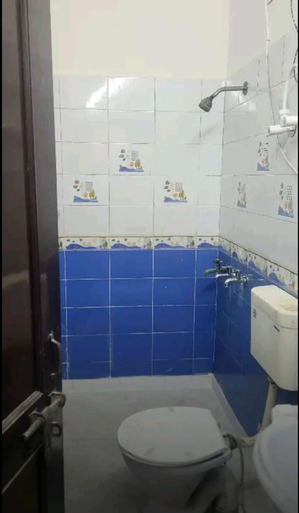 2BHK Room Set for Rent in Sector 48, Noida - thumbnail 3