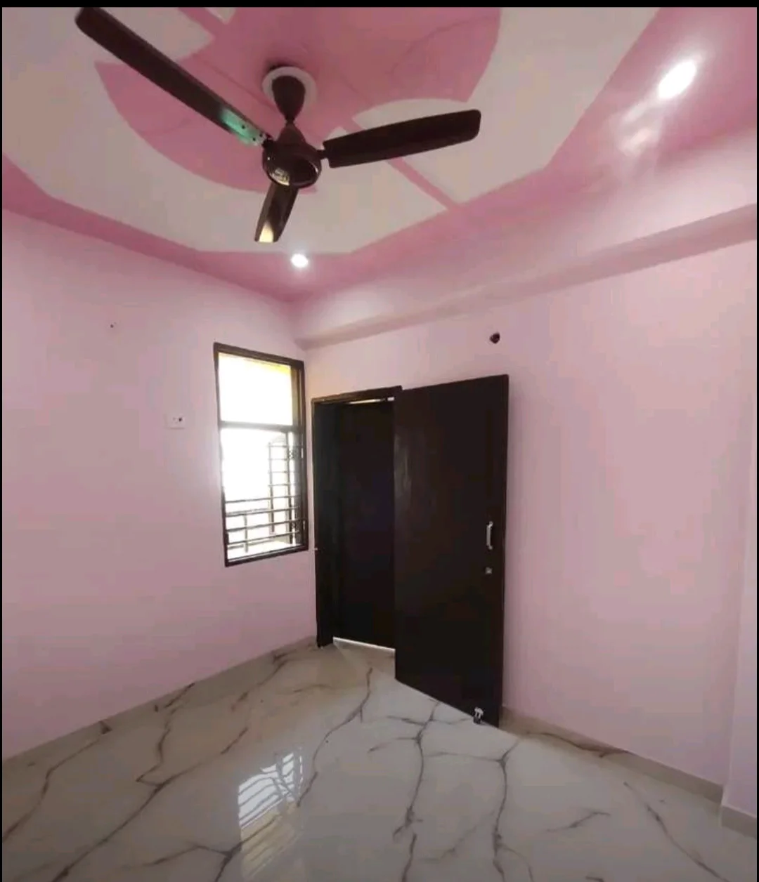 Premium 1 & 2 BHK Apartments in Sector 49, Noida - thumbnail 4