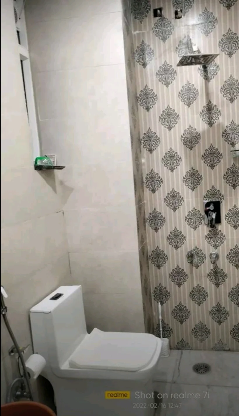 2BHK Apartment for Rent in Noida Phase-2 - thumbnail 2