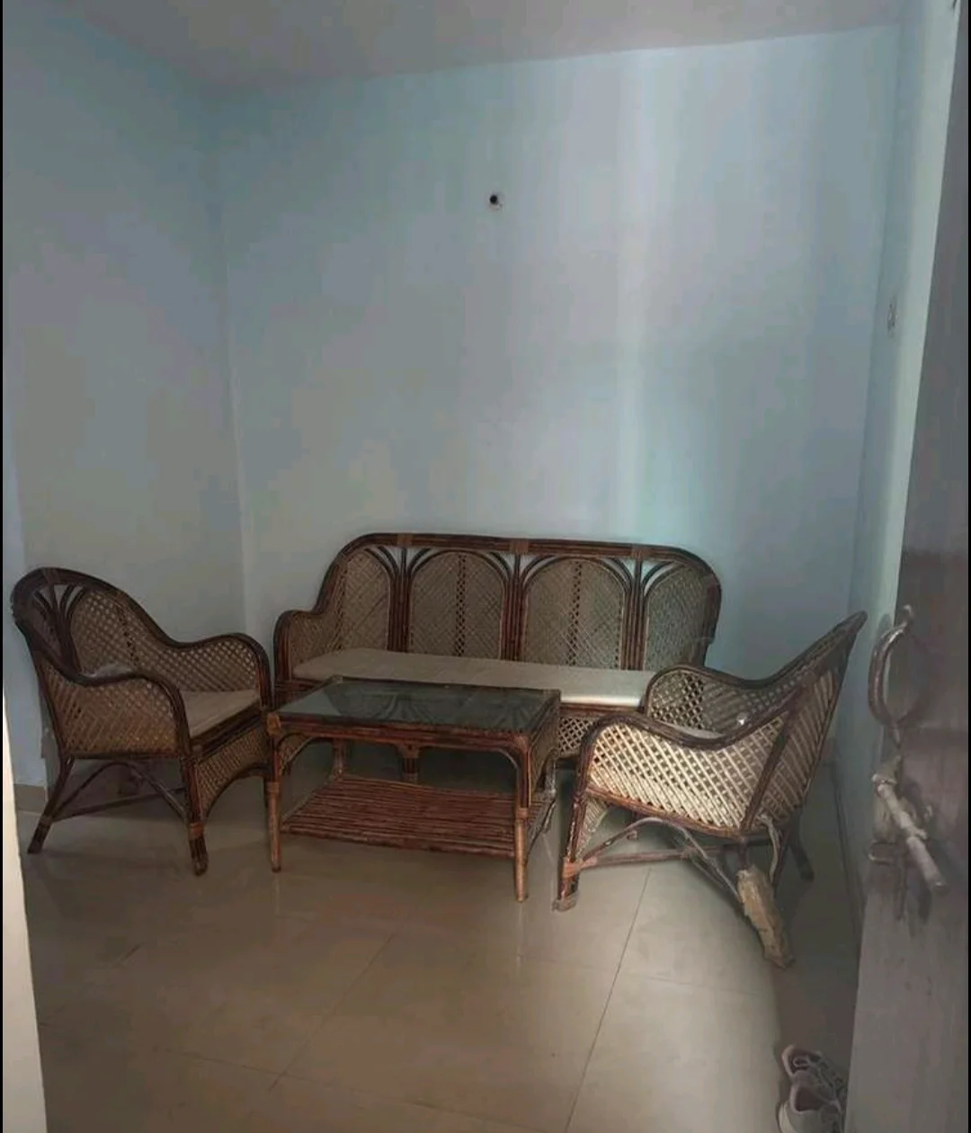 1BHK Flat with Park Facing Balcony in Sector 40, Noida - thumbnail 2