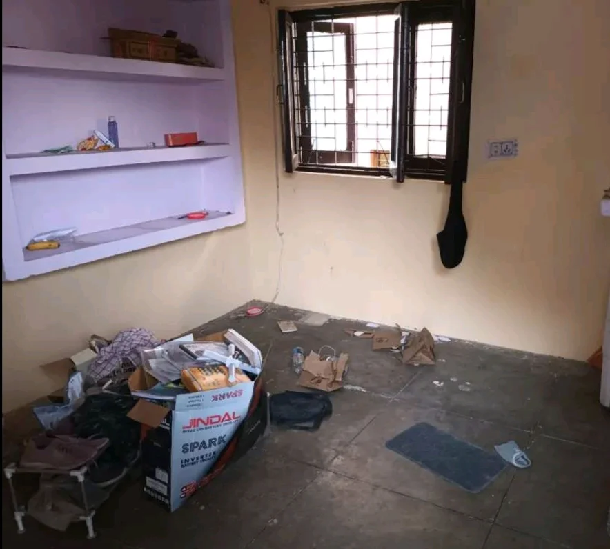 Spacious 2BHK Apartment for Rent in Sector 49, Noida - thumbnail 4