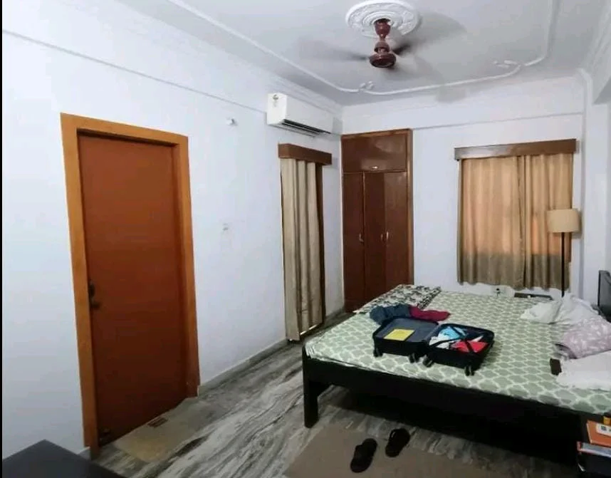 3BHK Flat for Rent in North Shastri Nagar - thumbnail 2