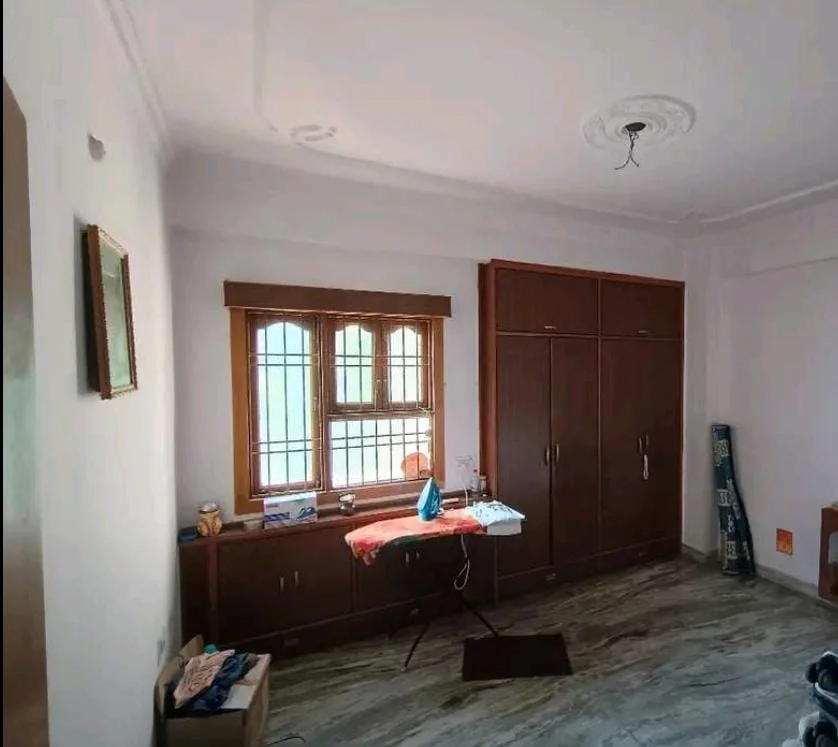 3BHK Flat for Rent in North Shastri Nagar - thumbnail 4