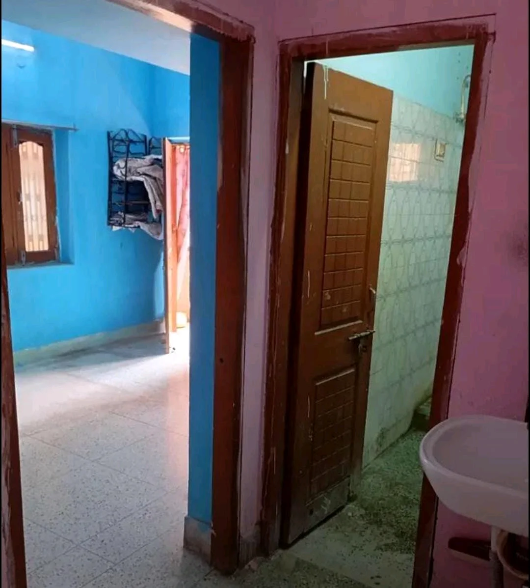 1BHK Flat for Rent in Rajbansi Nagar - thumbnail 4