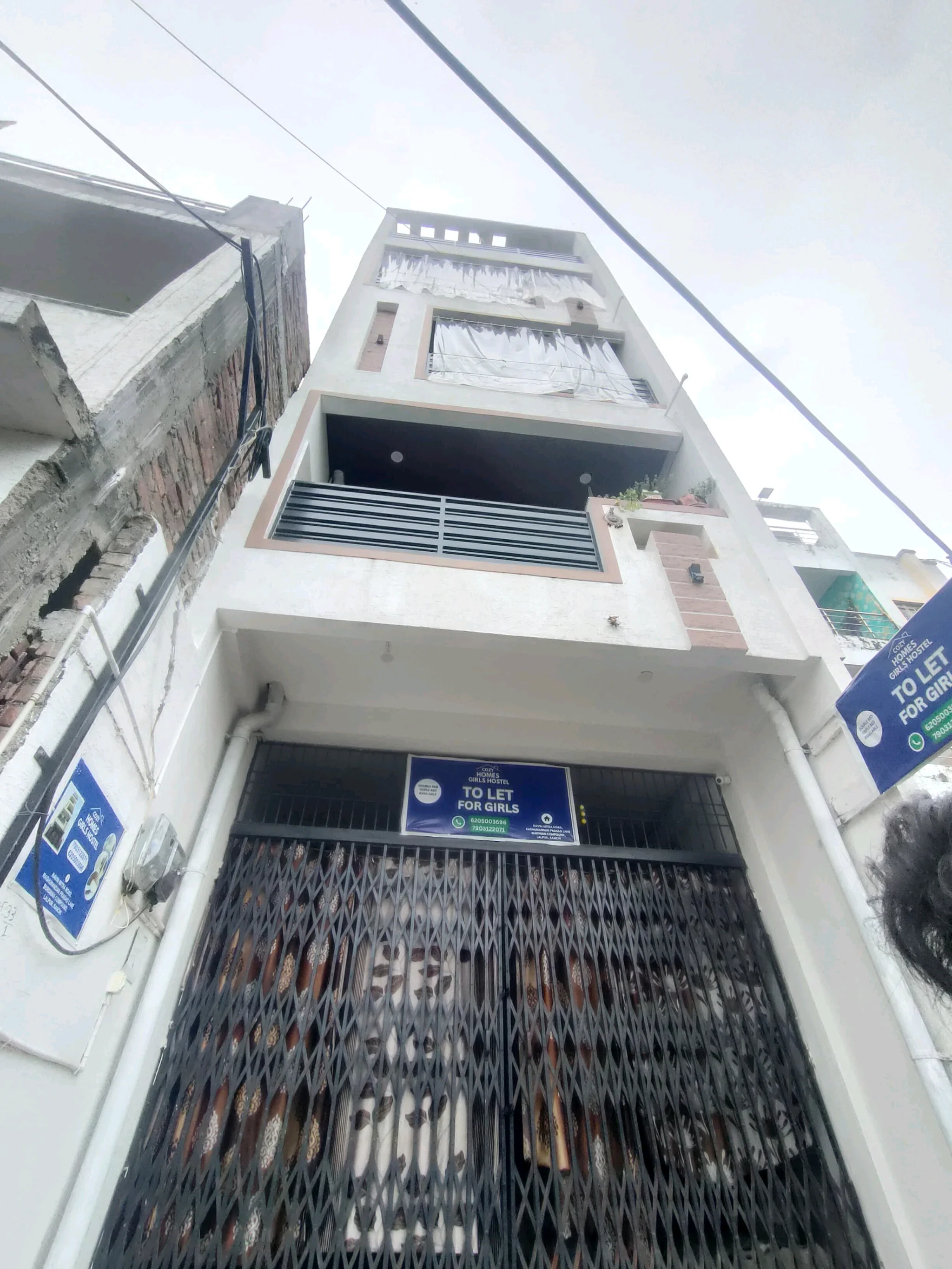 PG for Girls in Lalpur · Double Sharing - thumbnail 2