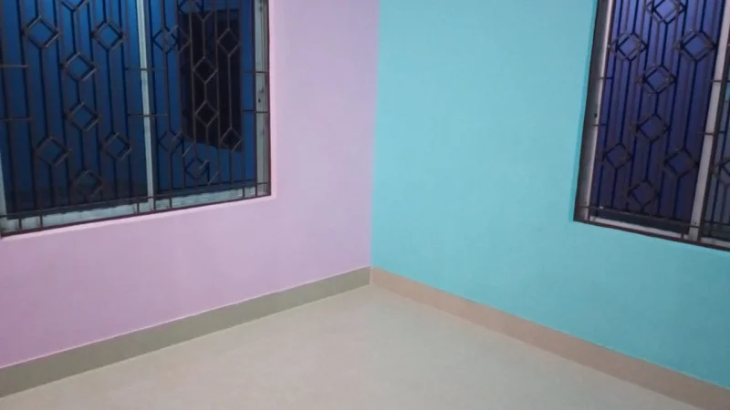 Semi furnished 2 BHK Flat for Rent in Ward 62 - thumbnail 3