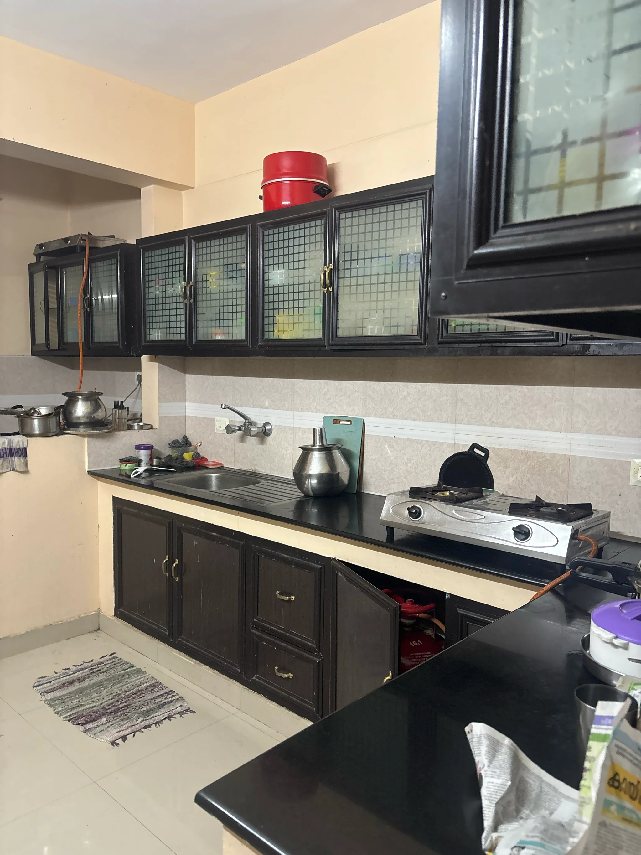 Shared Flatmate / Room in South Thumba - thumbnail 4