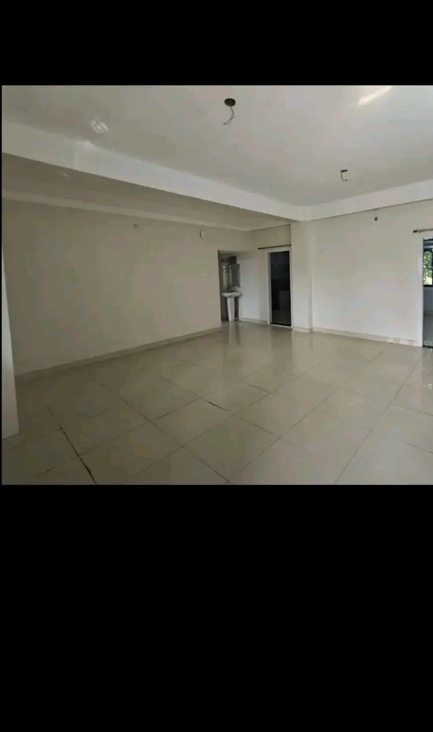 Semi furnished 1 BHK Flat for Rent in Chauraha - thumbnail 2