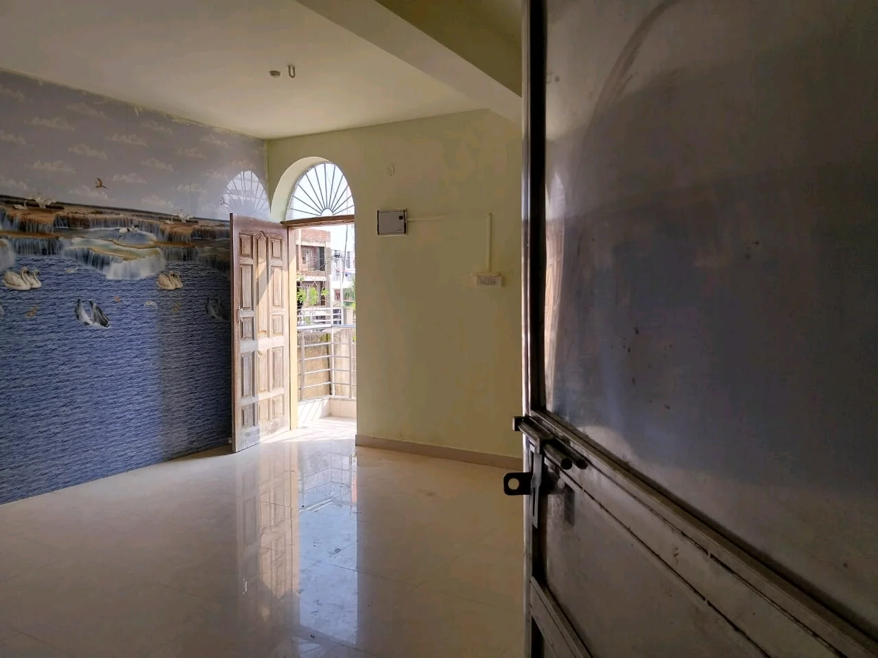 Semi furnished 3 BHK Flat for Rent in Krishna Nagar Colony, Ranchi - thumbnail 3